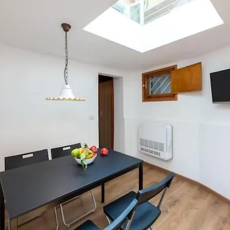 Aurelia 30- Cozy Flat Appartement